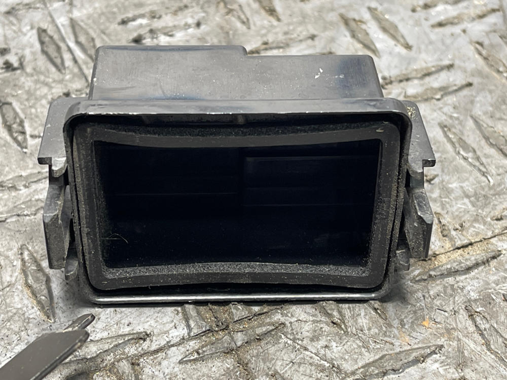 2003-04 Ford Mustang Mach One Cooling Fan Relay Module 19k Miles 296
