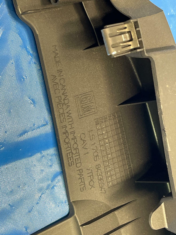 2018-23 Chevrolet Camaro ZL1 Rear Seat Convertible Trim 169
