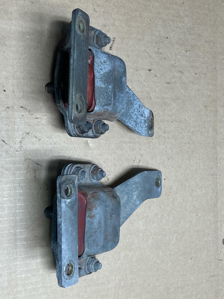 2003-04 Ford Mustang SVT Cobra Poly Urthane Engine Mounts218