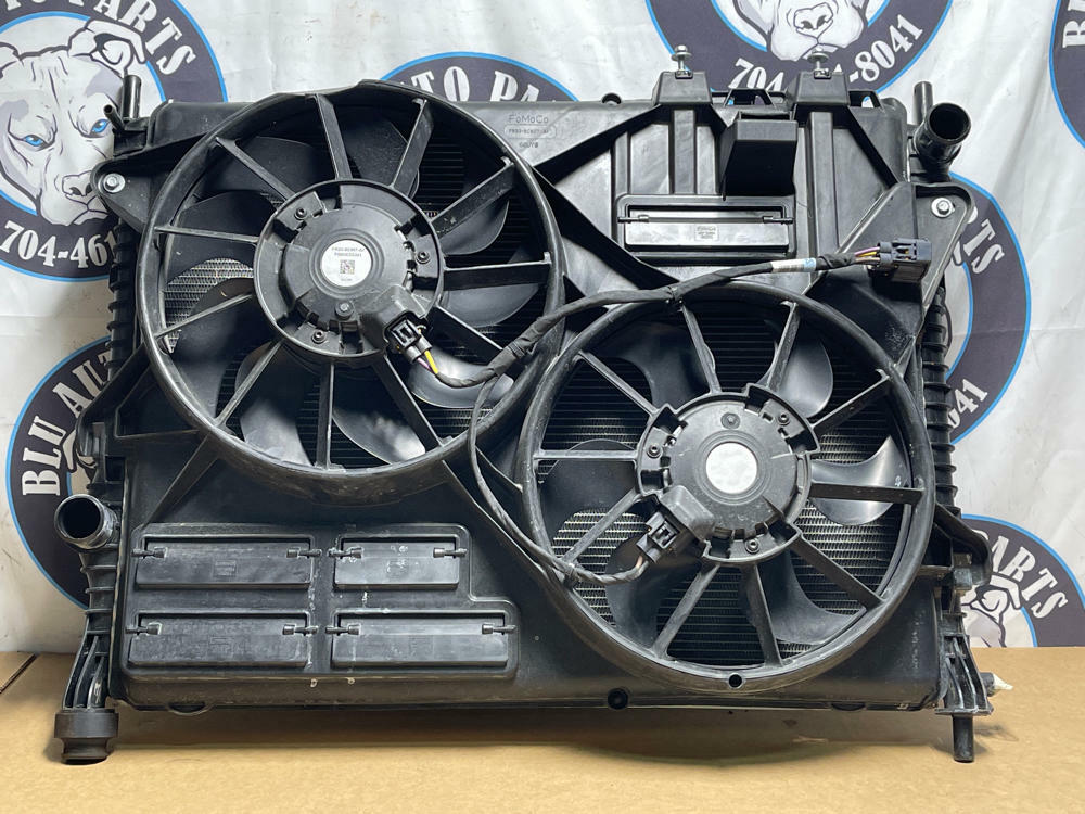 2018-23 Ford Mustang Radiator & Fan Assembly 204