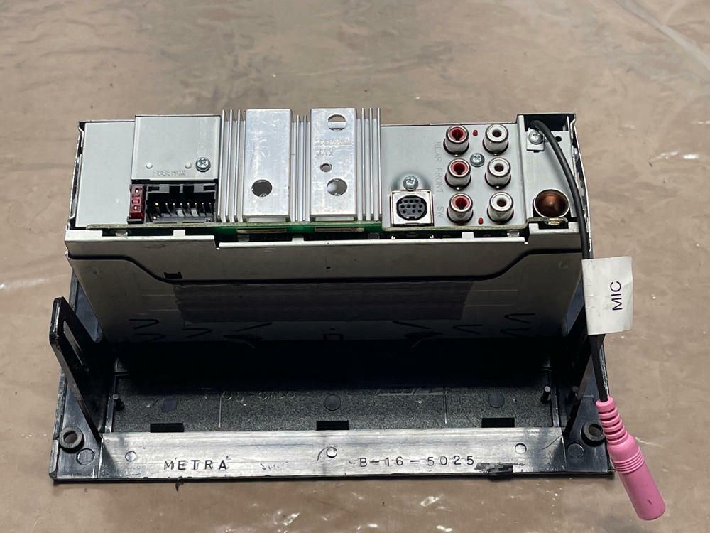 1987-93 Ford Mustang GT Kenwood KMM-BT322U Headunit & Trim 201
