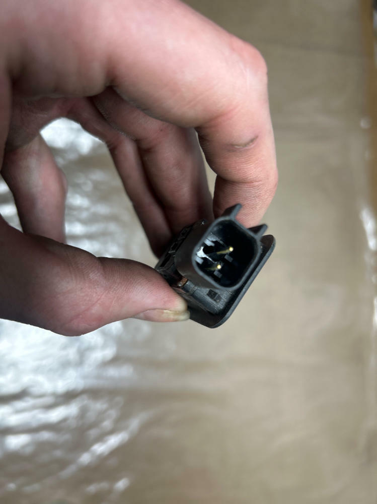 2015-17 Ford Mustang GT Trunk Release Button 236