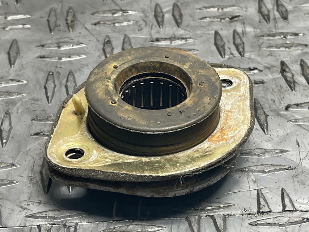 2003-04 Ford Mustang SVT Cobra OEM Steering Donut 273