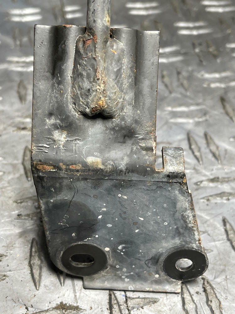 1999-04 Ford Mustang OEM Engine Coolant Reservoir Prop Rod 284