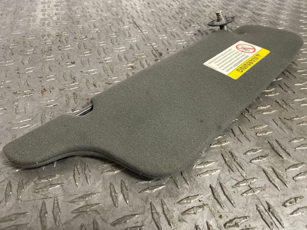 1999-04 Ford Mustang Coupe Sun Visors 284