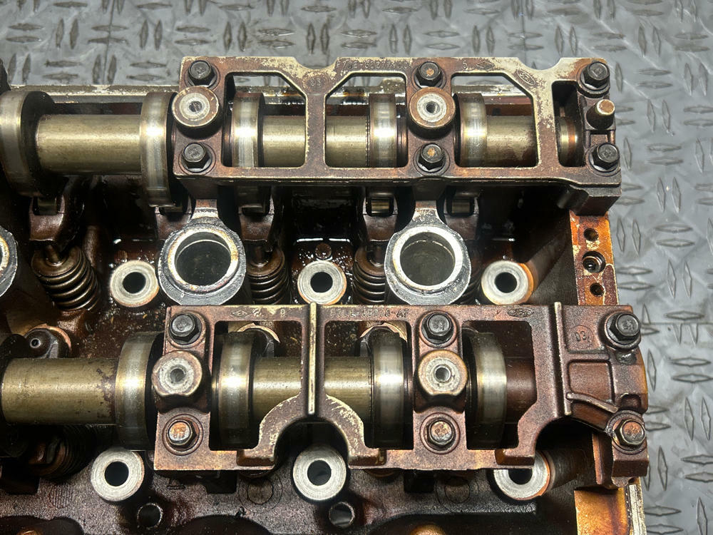 1999-04 Ford Mustang SVT Cobra 4.6 4V Driver LH "DA" Cylinder Head- SEE DESC