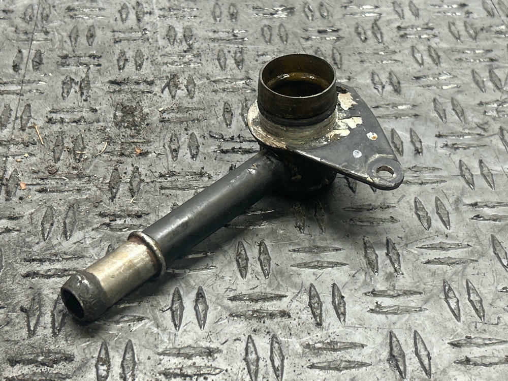 2003-04 Ford Mustang SVT Cobra OEM Coolant Passage Pipe- RH Cylinder Head 286