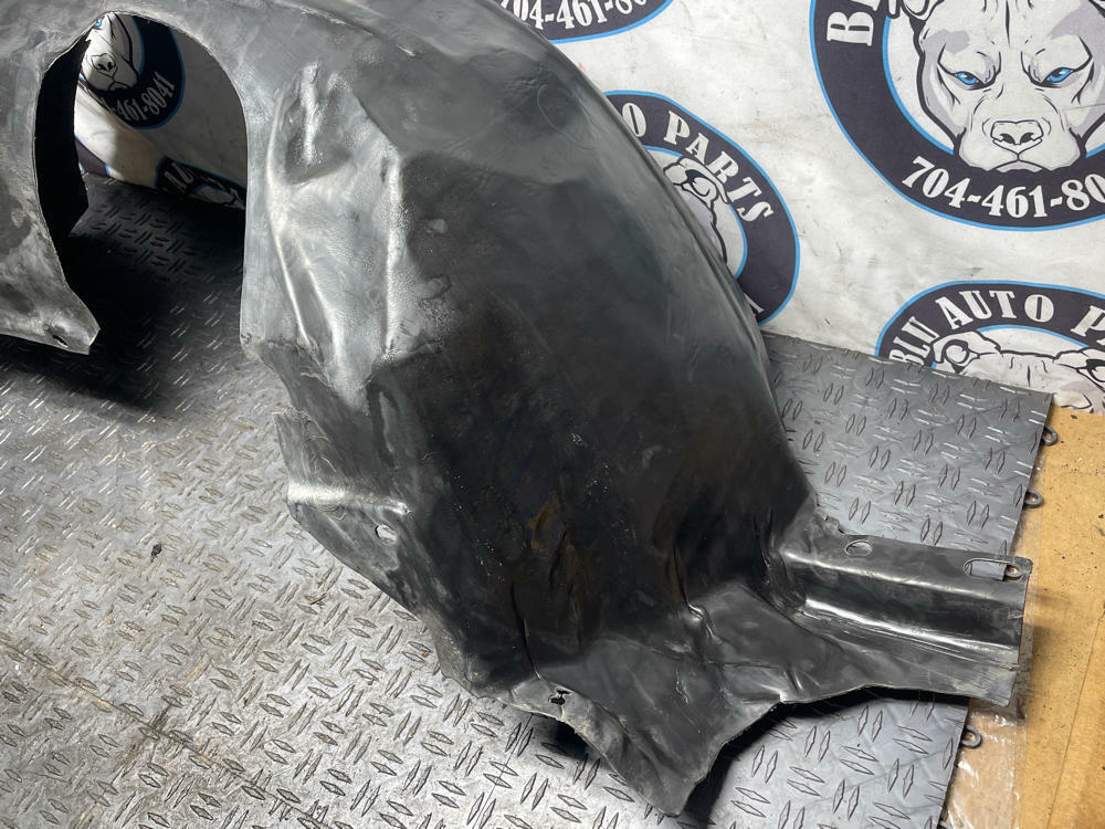 2003-04 Ford Mustang Mach One OEM Front RH Wheel Well 19k Miles 296