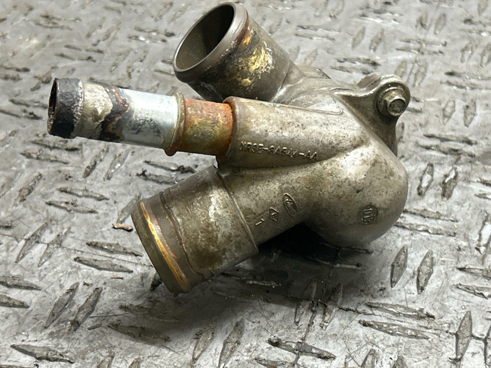 2003-04 Ford Mustang SVT Cobra Thermostat Housing- NO HOSES 295