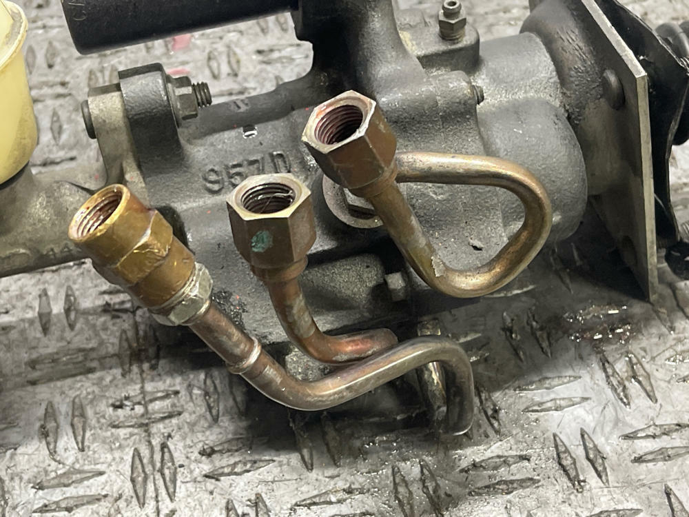 2003-04 Ford Mustang SVT Cobra Hydroboost Assembly 304