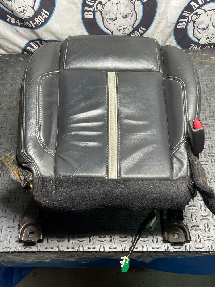2011-14 Ford Mustang Premium Leather Driver LH Lower Seat & Track 294