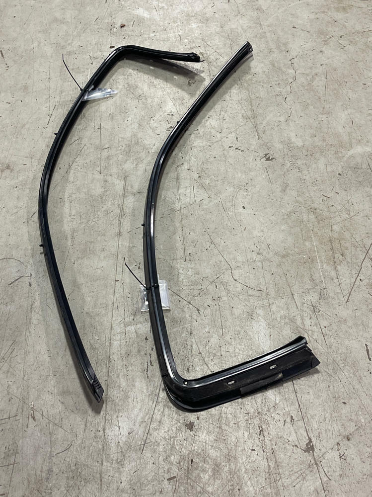 2011-14 Ford Mustang Door Weather Stripping Molding Set LH RH- for Coupe 294