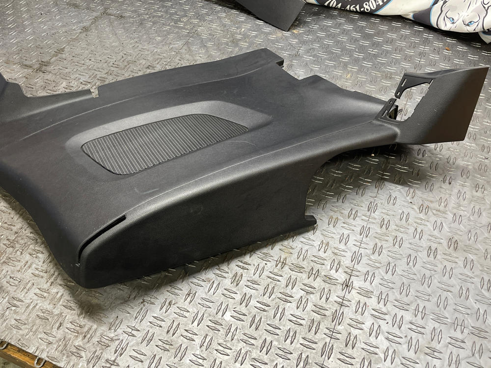 2015-17 Ford Mustang GT OEM Interior LH/RH Vert Qrtr Panel Trim Pair 312