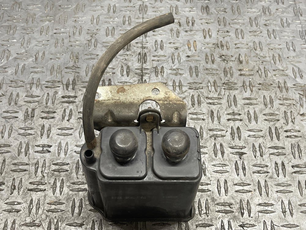 1987-93 Ford Mustang Charcoal/Fuel Vapor Canister 117k Miles 289