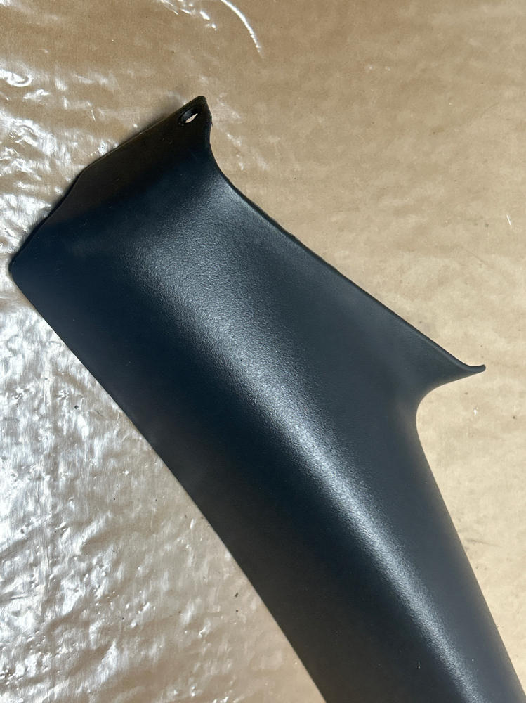 2003-04 Ford Mustang SVT Cobra Driver LH A-Pillar- for Convertible 235