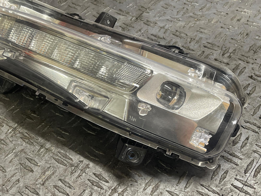 2018-23 Ford Mustang GT Driver LH Turn Signal/Fog Light 301
