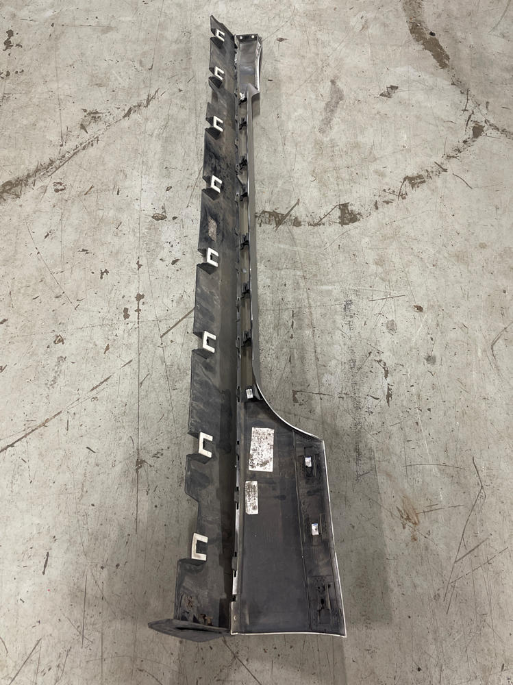 2015-17 Ford Mustang GT Passenger RH Side Skirt- Paint Code UX 312