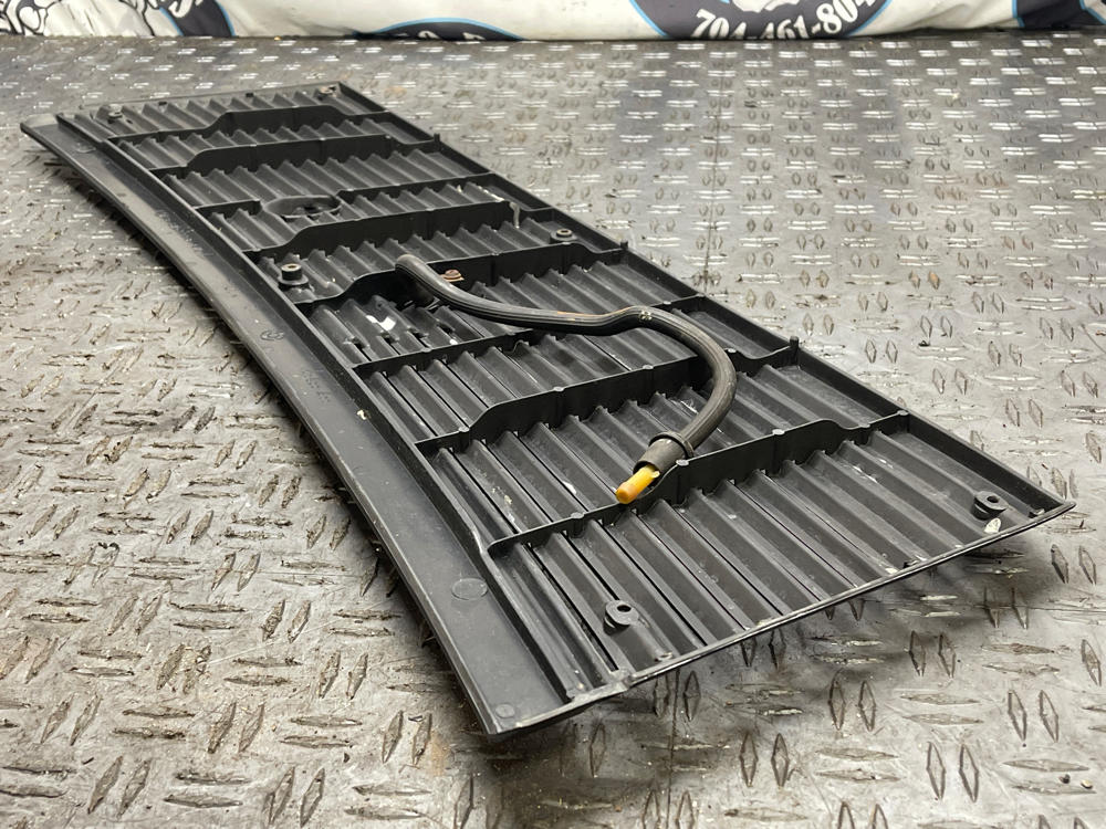 1987-93 Ford Mustang OEM Upper Wiper Cowl Panel 289