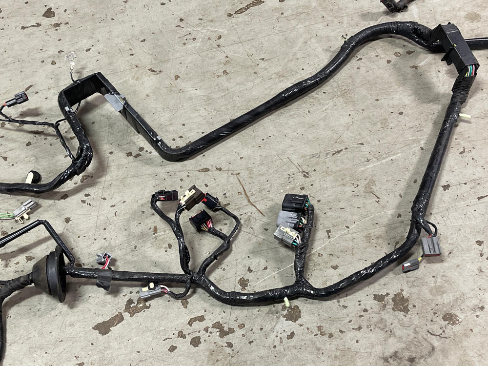 2003-04 Ford Mustang Mach One Body Harness- FOR MANUAL TRANS 19k Miles 296
