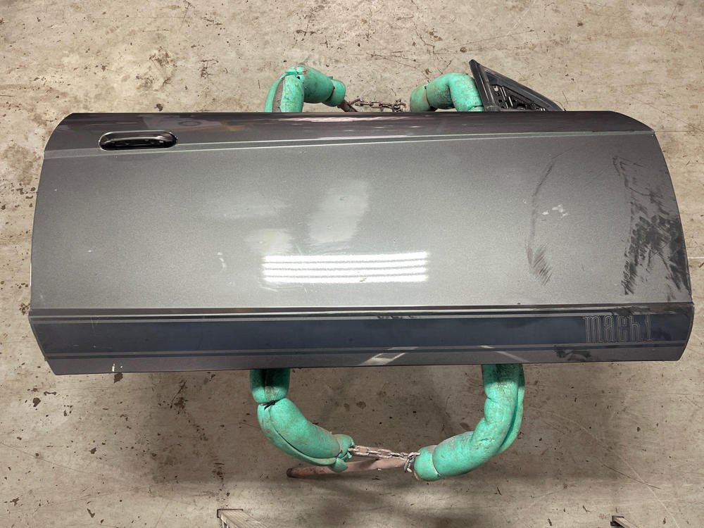 2003-04 Ford Mustang Mach One Passenger RH Door Paint Code CX 19k Miles 296