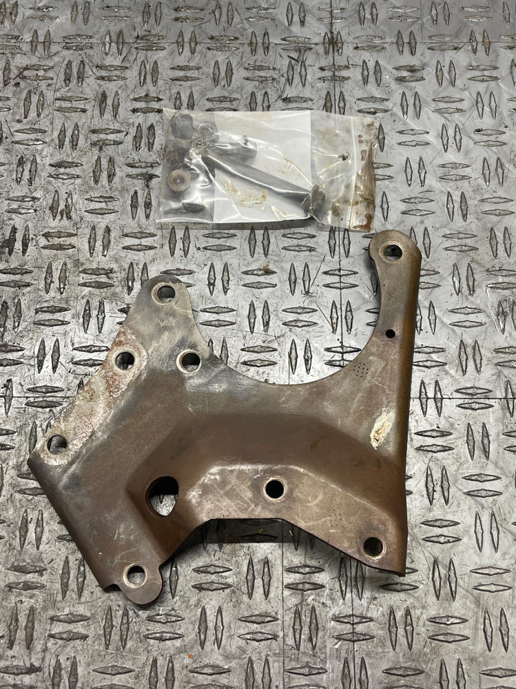 1987-93 Ford Mustang AC Compressor Bracket 117k Miles 289
