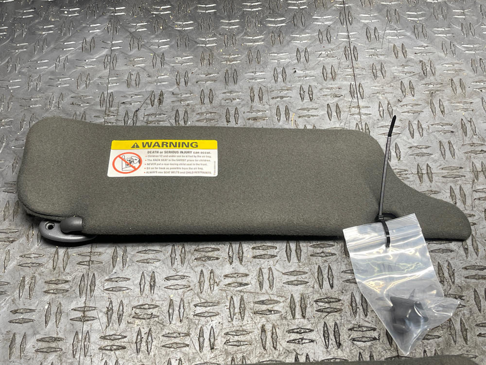 2003-04 Ford Mustang Mach One Coupe Sun Visors Pair- Dark Charcoal 19k Miles 296
