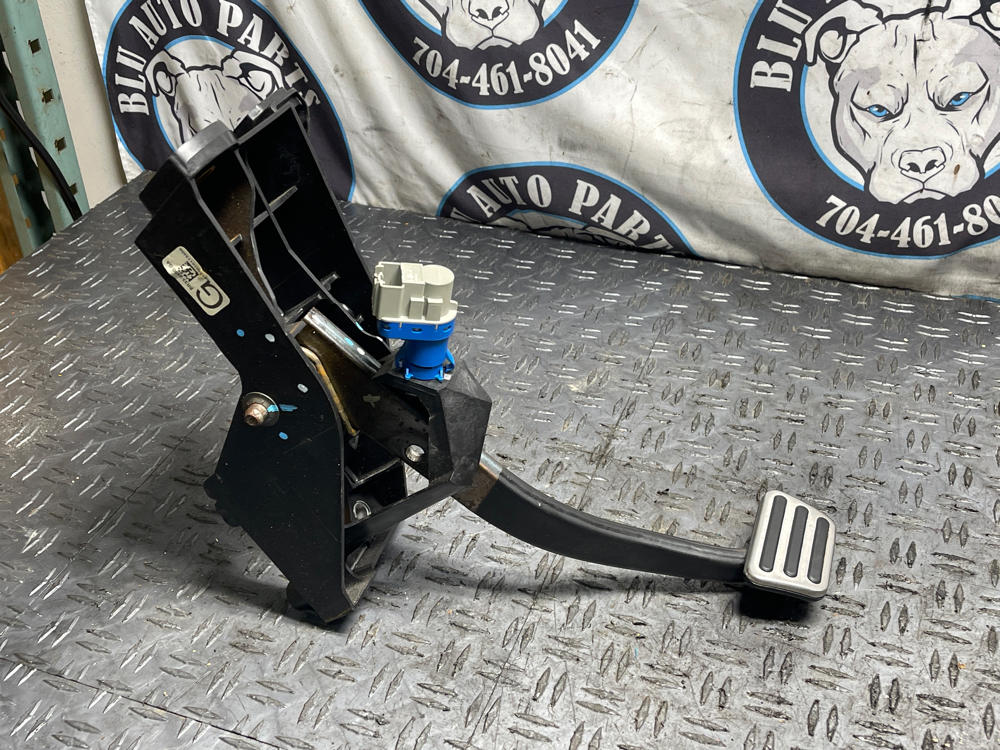 2011-14 Ford Mustang Brake Pedal Assembly 6R80 294