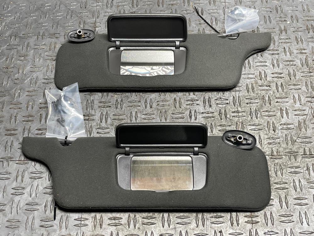 2003-04 Ford Mustang Mach One Coupe Sun Visors Pair- Dark Charcoal 19k Miles 296