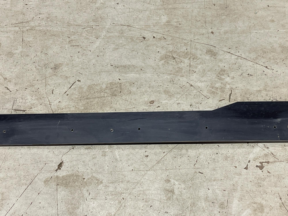 2003-04 Ford Mustang Mach One Carters Custom Pass. RH Skirt 19k Miles 296
