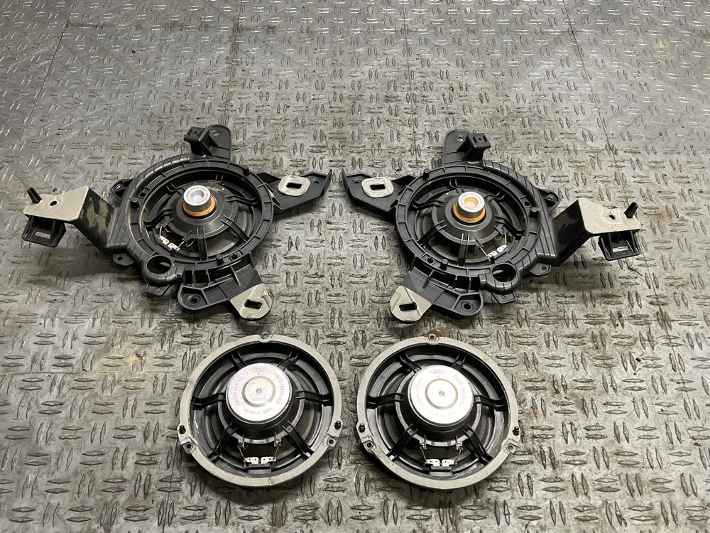 2015-17 Ford Mustang GT Convertible Speakers Set 312