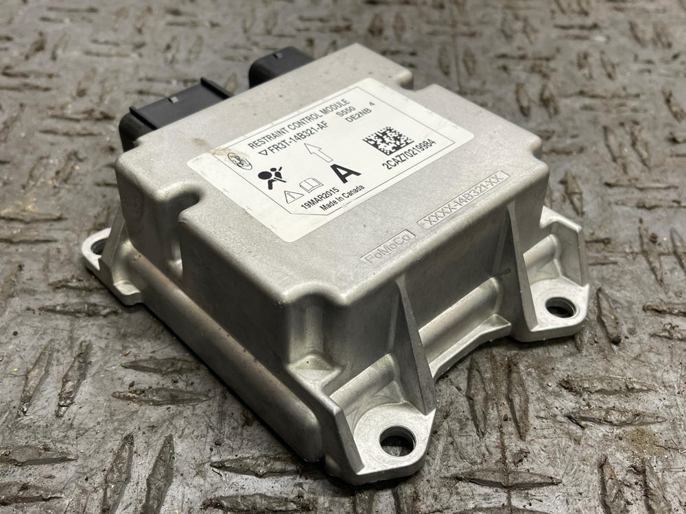 2015-17 Ford Mustang GT Module (FR3T-14B321-AF) 312