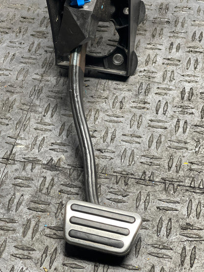 2011-14 Ford Mustang Brake Pedal Assembly 6R80 294