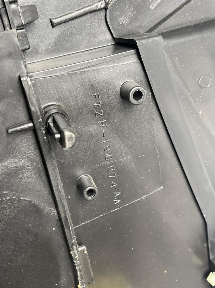 2003-04 Ford Mustang Mach One HVAC Climate Control Unit Box 19k Miles 296