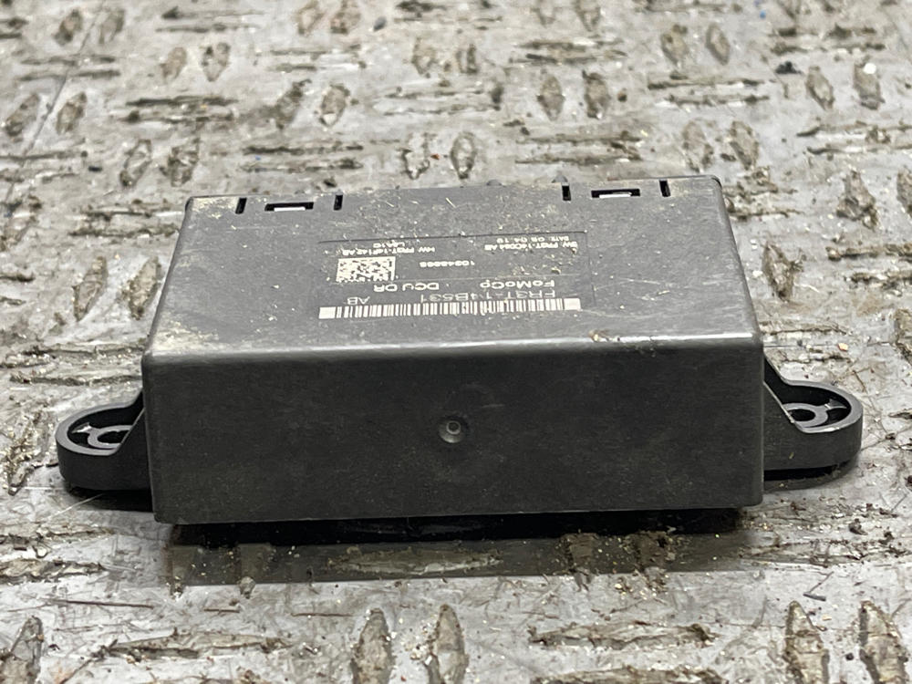 2018-23 Ford Mustang GT Driver LH Coupe Door Control Module FR3T-14B531