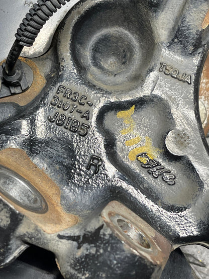 2018-23 Ford Mustang Front Passenger RH Spindle Assembly 56k Miles 310