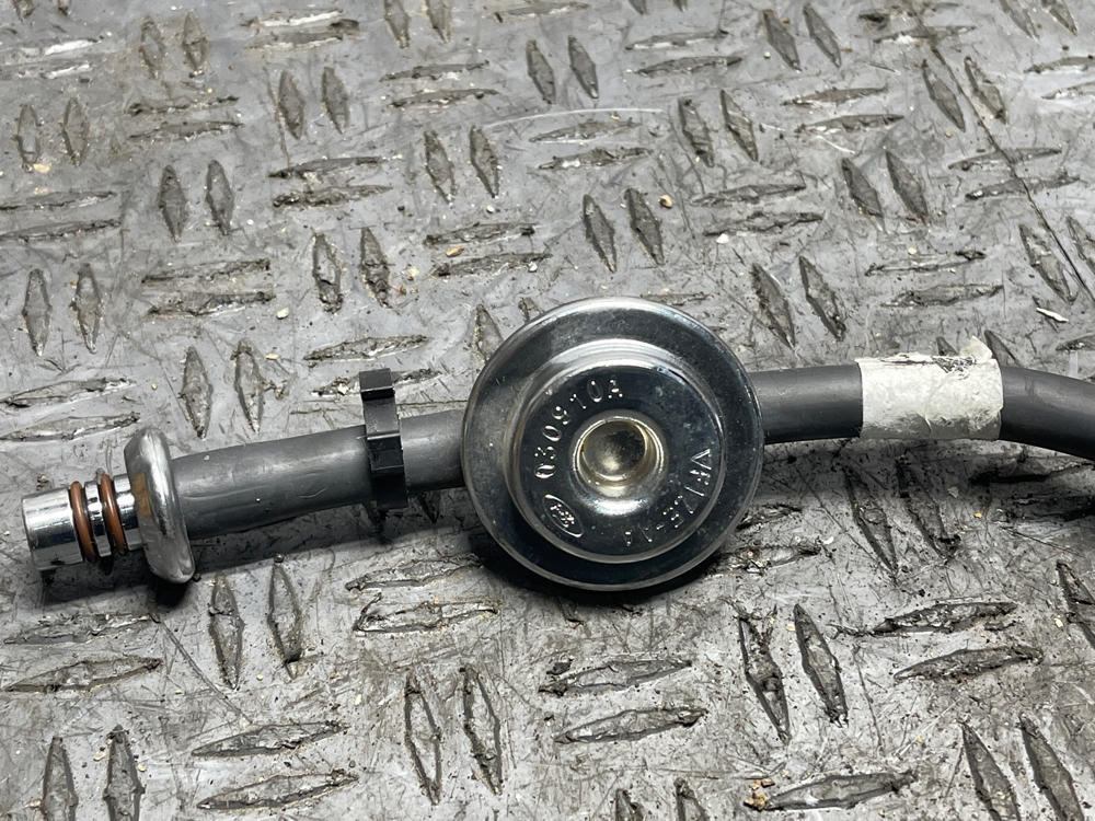 2003-04 Ford Mustang Mach One Fuel Dampener 19k Miles 296