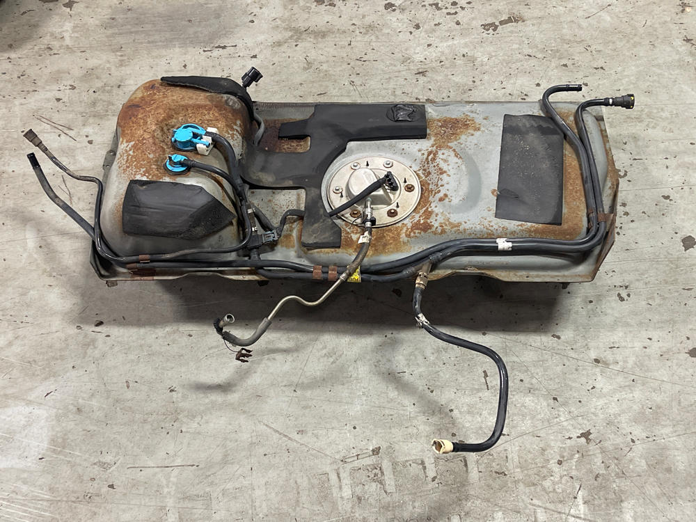 1999-04 Ford Mustang Roush GT Fuel Tank Assembly- *DENTED, SEE DESC.* 293