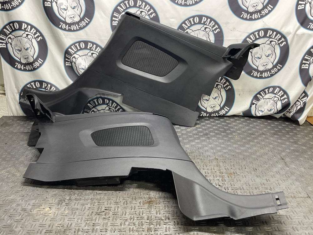 2015-17 Ford Mustang GT OEM Interior LH/RH Vert Qrtr Panel Trim Pair 312