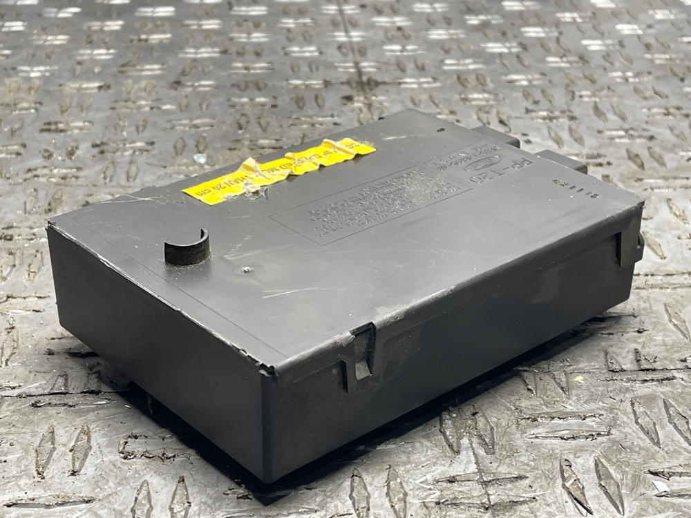 2001-04 Ford Mustang Roush GT GEM Module 293