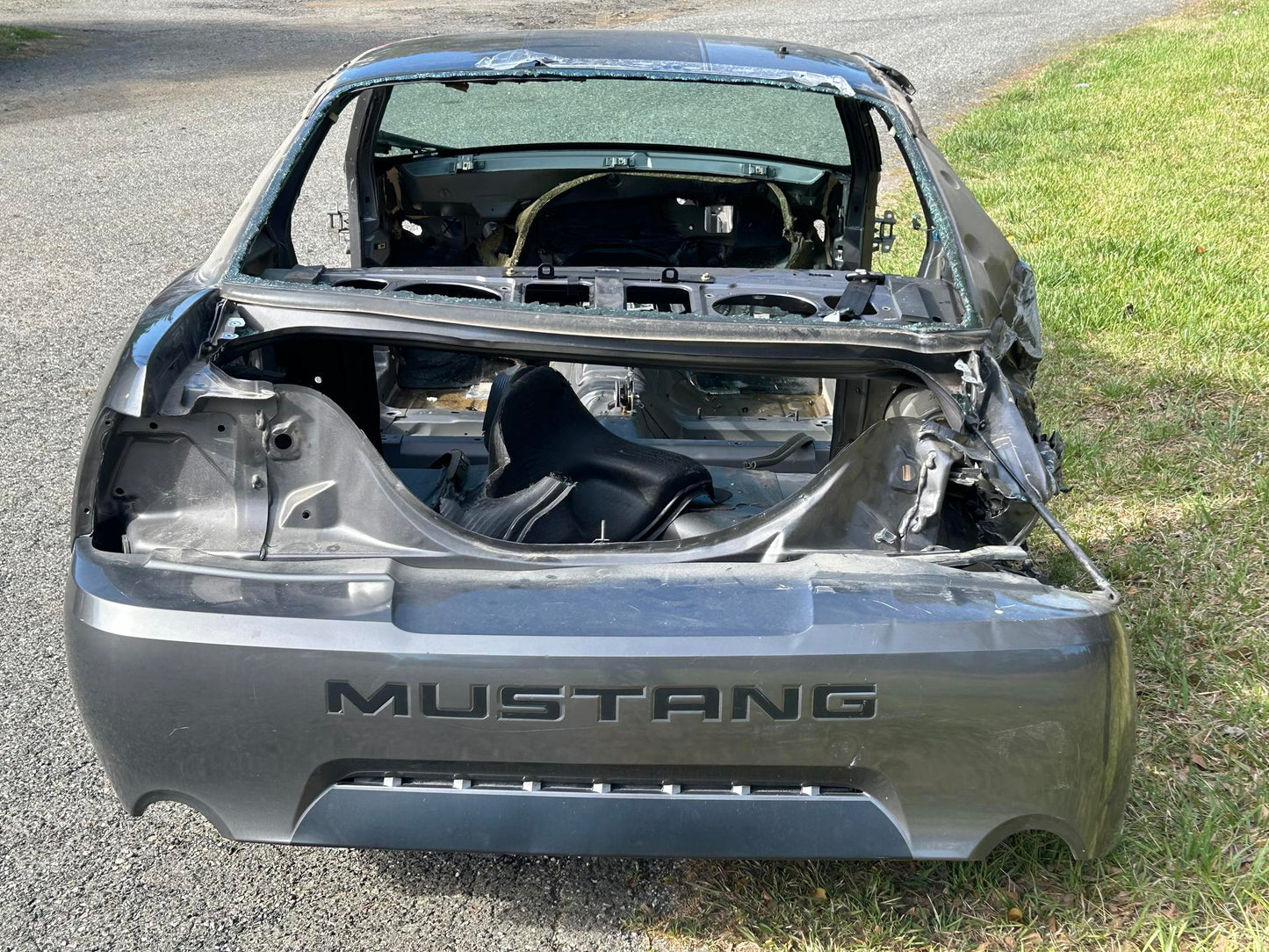 2003-04 Ford Mustang Mach One Shell Clean Title Paint Code CX 19k Miles 296