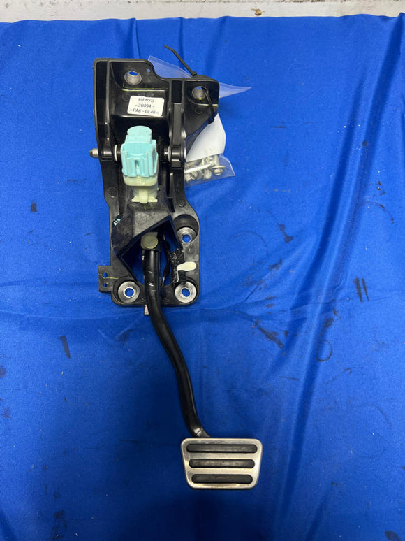 2015-23 Ford Mustang GT Automatic Transmission Brake Pedal Assembly 149