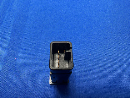 2006 Pontiac GTO Center Console Central Locking Button Factory 152