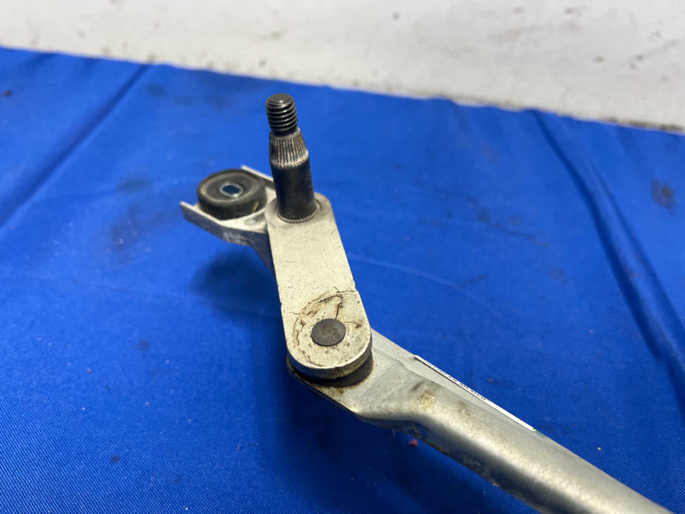 2015-23 Ford Mustang Windshield Wiper Motor and Arms 23k Miles 158