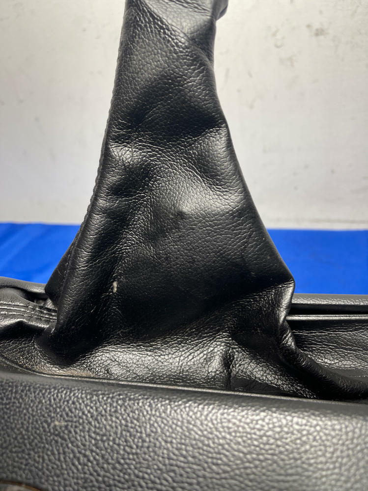 2015-23 Ford Mustang Center Console Leather Carbon Fiber Insert Manual 165