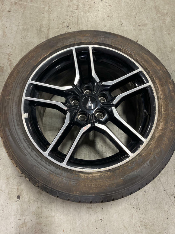 2015-23 Ford Mustang GT OEM Wheel & Tire 164