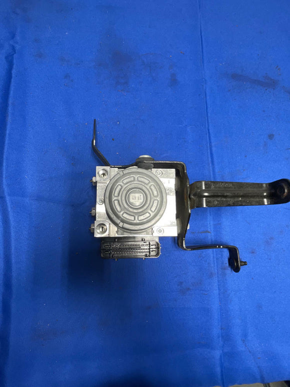 2015-23 Ford Mustang GT ABS Module 164