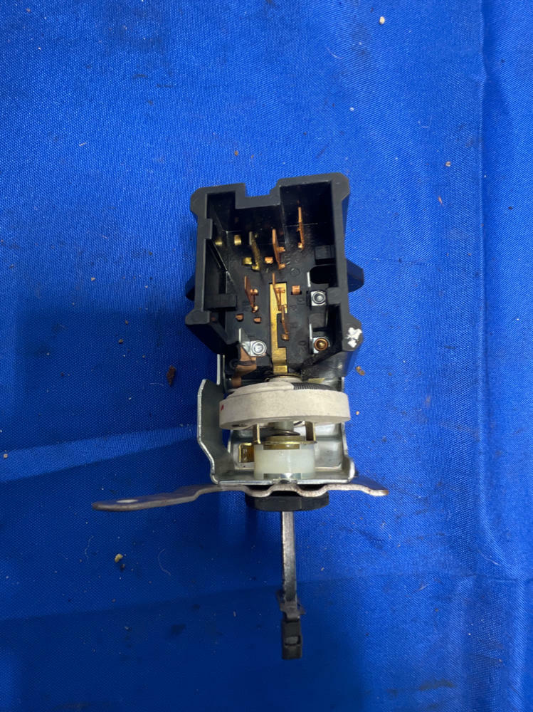 2003-04 Ford Mustang SVT Cobra Headlight Switch 166