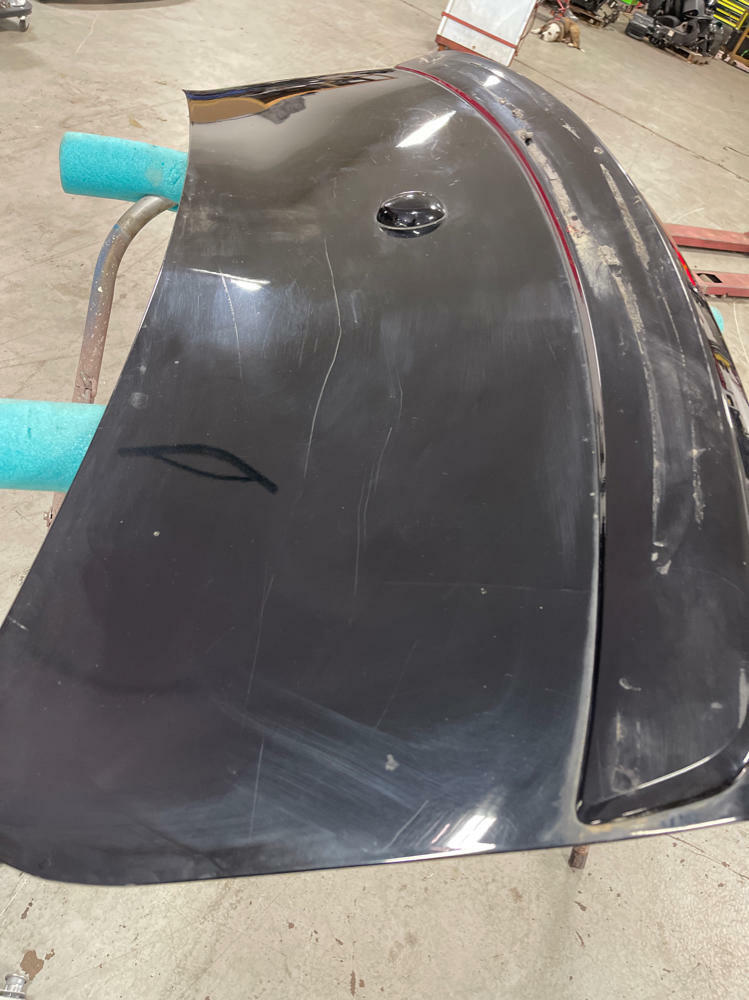 2015-17 Ford Mustang Deck Lid & Radio Antenna 161