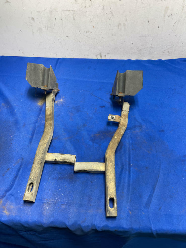 2003-04 Ford Mustang SVT Rear Impact Asborer & Rear Wheel Stops 175