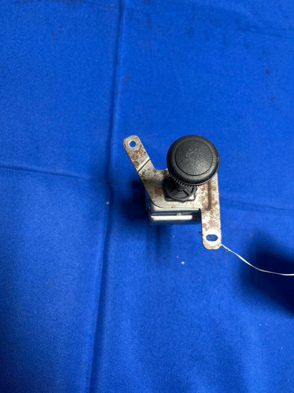 1999-04 Ford Mustang GT Headlight Switch & Knob 4.6 V8 177